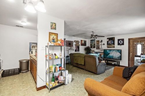 4711 Blueberry Trl, Austin TX 78723-5308 exterior