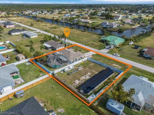 2526 20th Pl, Cape Coral, FL 33904-3229