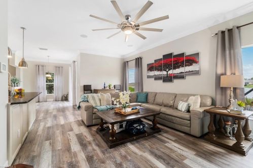 2623 Orange Grove Trl, Naples, FL 34120-7562