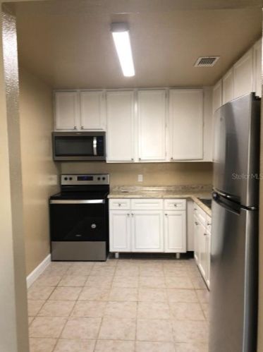 4165 Versailles Dr, Orlando, FL 32808-2287