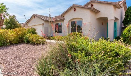 10138 Watson Dr, Tucson, AZ 85730-6120