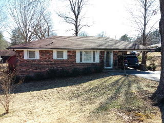 1023 Lone Oak Rd, Paris, TN 38242-4516