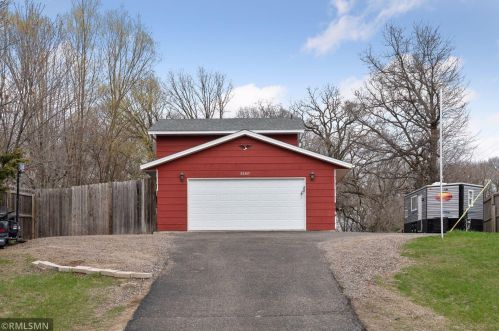 26305 Fremont Dr, Zimmerman, MN 55398-9326