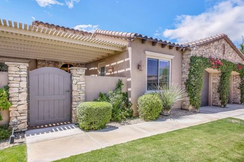 81075 Falling Leaf Ct, Indio CA  92201-8482 exterior