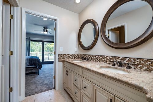 17320 Whirley Rd, Lutz FL  33558-4827 exterior