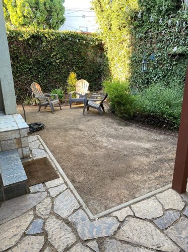 3606 Falcon Ave, Long Beach CA 90805-3648 exterior