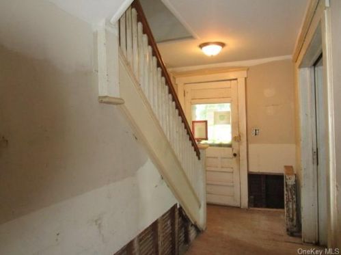 21 Fulton Pl, Hillburn NY  10931-1178 exterior