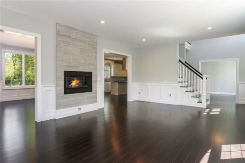 111 Plumtrees Rd, Bethel CT  06801-3102 exterior