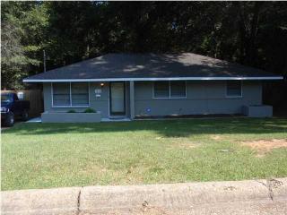 3517 Little John Dr, Montgomery, AL 36109-3715