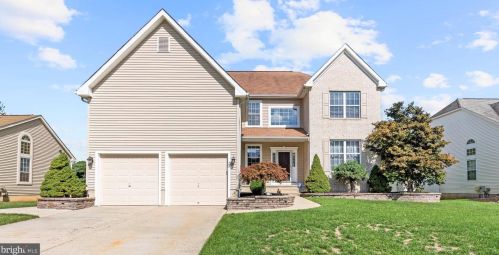 23 Canyon Dr, Berlin Boro, NJ 08009-1411