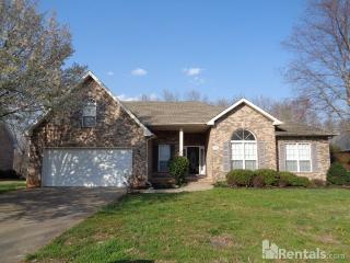 1923 Turfland Dr, Murfreesboro TN  37127-5979 exterior