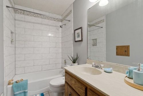 7741 Banks Ct, Inver Grove Heights MN  55077-5810 exterior