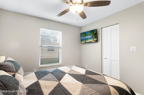 668 Forster Ave, Sebastian FL  32958-4828 exterior