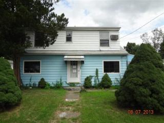 32 Esopus Ave, Kingston NY  12401-1325 exterior