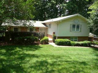703 5th Ave, Conover, NC 28613-1624
