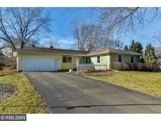 2594 Pond Ave, Saint Paul, MN 55119-6746
