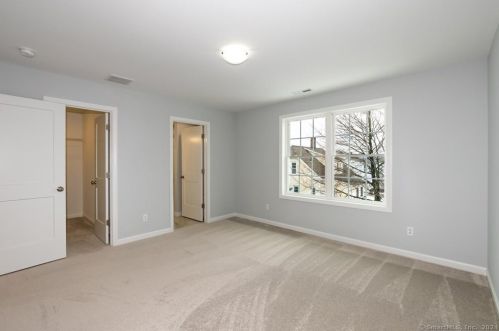 94 Lawndale Ave, Bristol CT  06010-6446 exterior