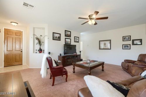 472 Mule Train Trl, San Tan Valley, AZ 85143-5613
