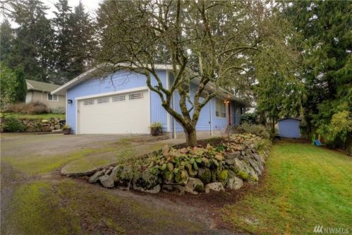 17611 Ashworth Ave, Seattle WA  98133-5014 exterior