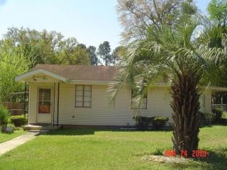 1611 Pepper Dr, Tallahassee FL  32304-4660 exterior