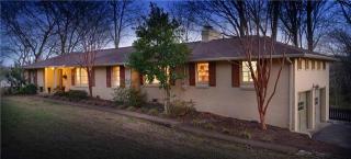 2141 Timberwood Dr, Nashville, TN 37215-5008