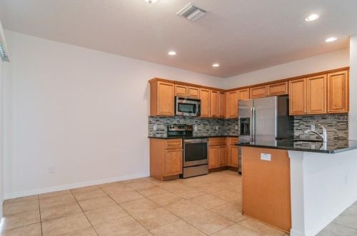 961 Aussi Ct, Tarpon Springs FL  34689 exterior