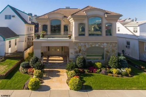 112 18th Ave, Atlantic City, NJ 08403-1139