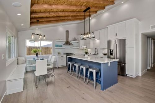 420 Adella Ln, San Diego CA  92118-1923 exterior