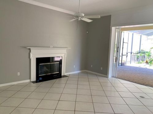 7925 Canyon Lake Cir, Orlando FL  32835-8206 exterior