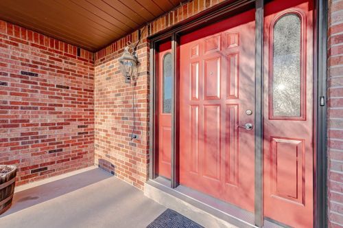 200 Summit View Dr, Jeannette, PA 15644-1154