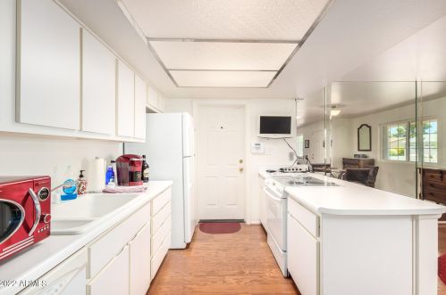 8513 Indianola Ave, Scottsdale AZ 85251-4924 exterior