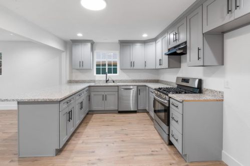 1130 Inyo Ave, Modesto CA  95358-6033 exterior