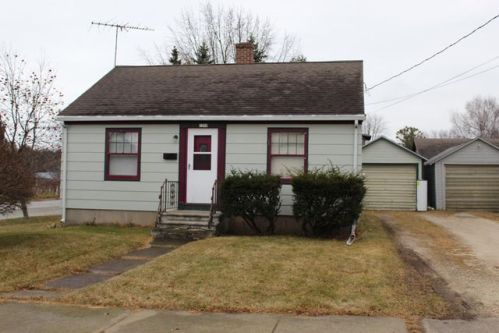 1202 Steele, Rio Creek WI  54201-1558 exterior