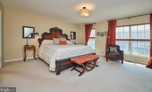 15120 Lilywood Ln, Haymarket VA  20169-6248 exterior