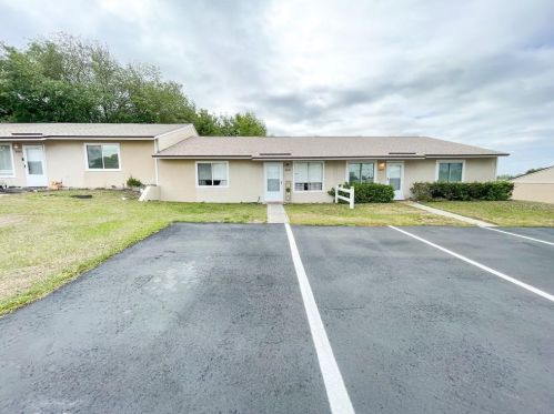 30205 Tavares Ridge Blvd, Tavares, FL 32778-4470