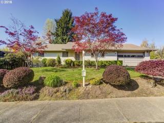 3036 Willow Dr, Beaverton, OR 97123-7369
