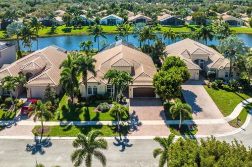 6606 Sand City Way, Delray Beach, FL 33446-5651