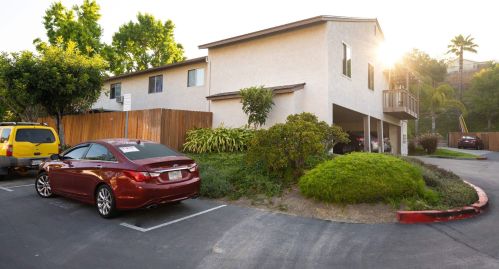 6538 Bell Blf Ave, San Diego CA 92119-1148 exterior