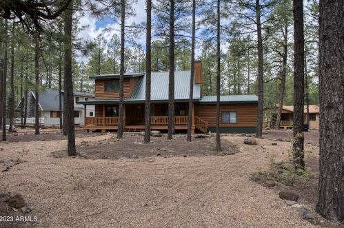 2900 Blue Lake Cir, Pinetop, AZ 85935-8227