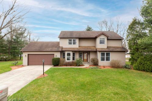 54496 Mystique Dr, Mishawaka, IN 46545-1831