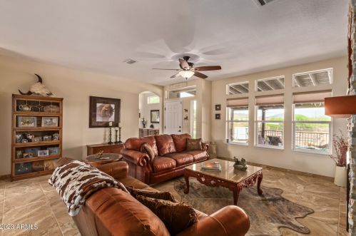 34118 12th St, Phoenix AZ  85085-7751 exterior