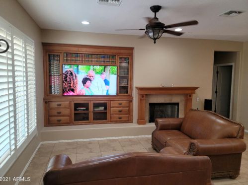 13748 Junipero Dr, Sun City AZ  85375-2337 exterior