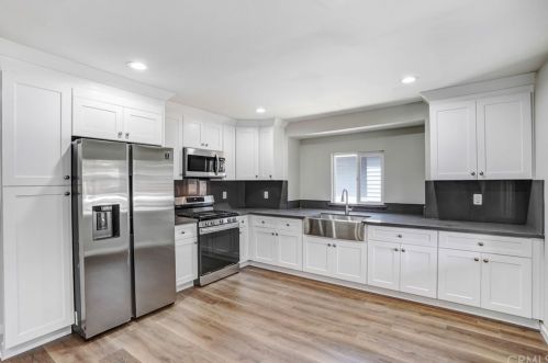 637 Olive St, San Bernardino CA  92410-2839 exterior