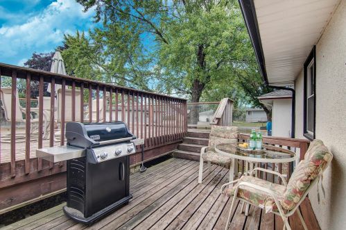 151 Poplar St, South Saint Paul MN  55075-3519 exterior