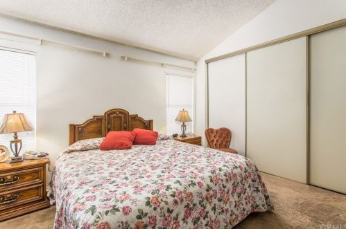 10793 Loro Verde Ave, Loma Linda CA  92354-2516 exterior