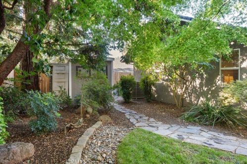 291 Pinyon Hills Dr, Chico CA  95928-3963 exterior