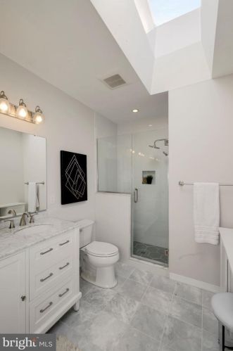 724 Columbia Rd, Washington DC 20001-3802 exterior