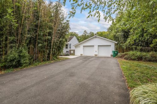 270 Greystone Rd, Old Bridge, NJ 08857-3427