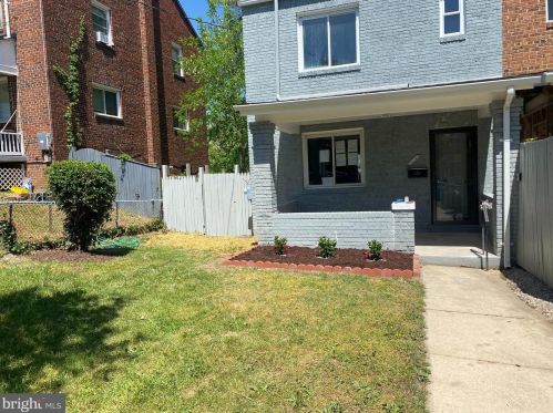 3964 Ames St, Washington DC  20019-3357 exterior