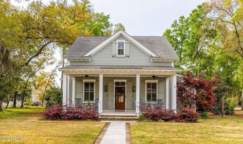 26 Sweet Olive Dr, Beaufort, SC 29907-2691